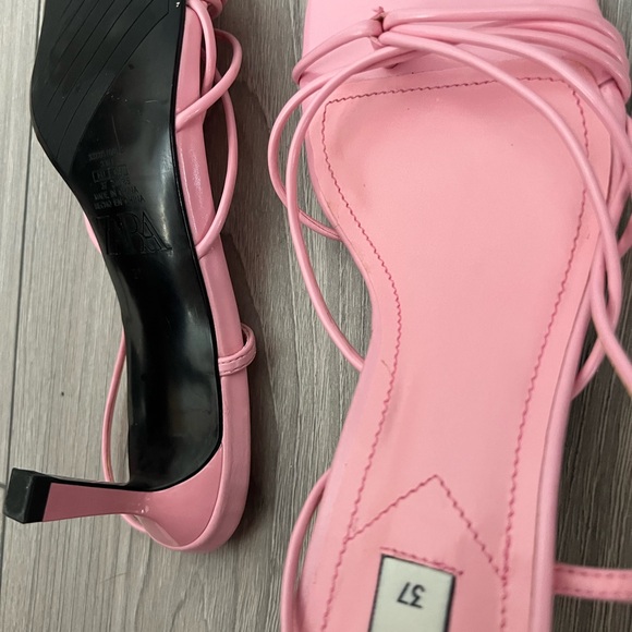 Zara heels - Picture 3 of 3